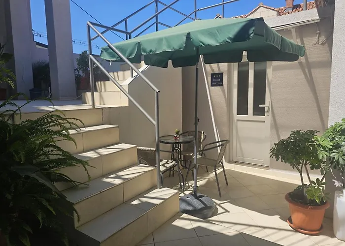 Apartments Rasica