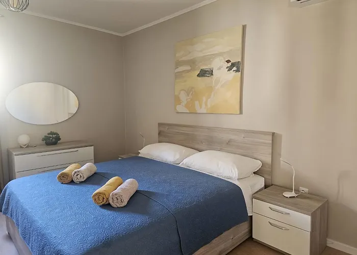 Apartments Rasica